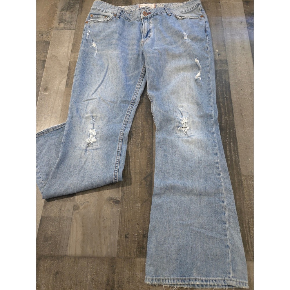 Bootheel Trading Co Sheryl Crow Rock Vintage‎ Flare Jeans Distressed Size 16